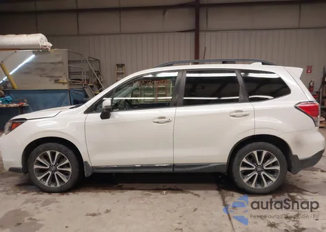 2017 Subaru Forester 2.0Xt Touring z USA, uszkodzony, nr VIN JF2SJGTC7HH455656